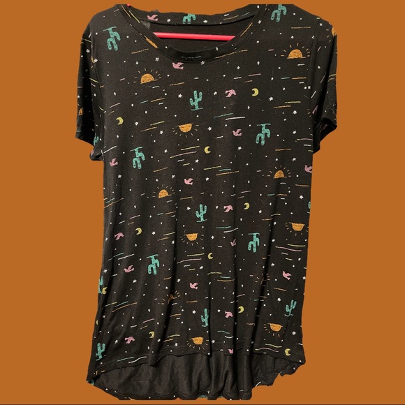 Graphic Tee Bundle - Picture 3 of 7